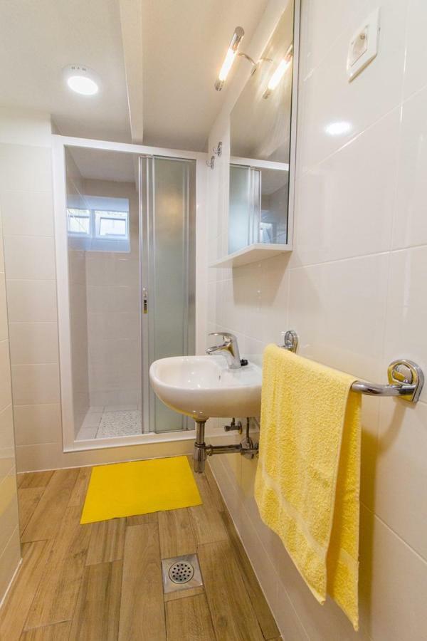 Studio Apartment Zeljka Pula Bagian luar foto